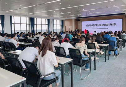 山立公司開展消防演練，筑牢安全防線